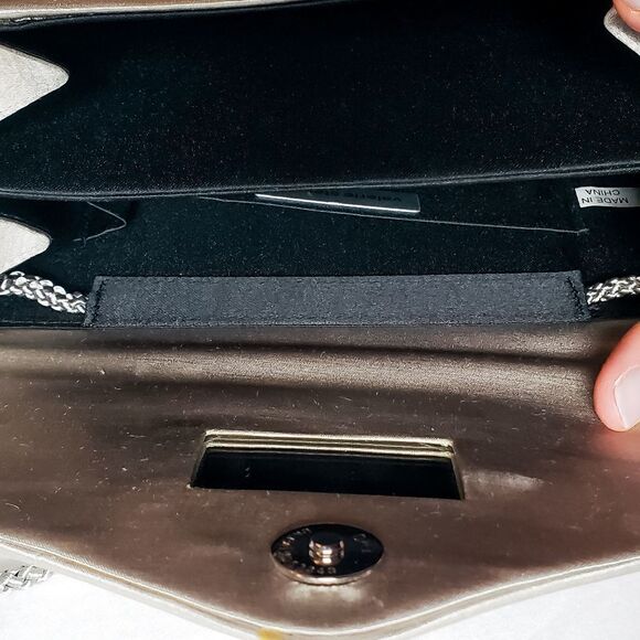 Satin Purse - Picture 7 of 12